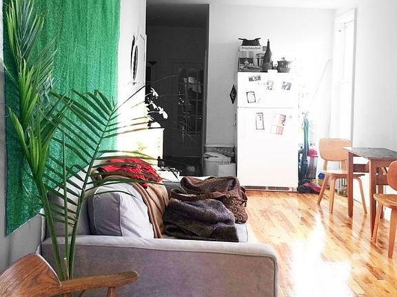 5th image of 162 Wilson Ave #2LL