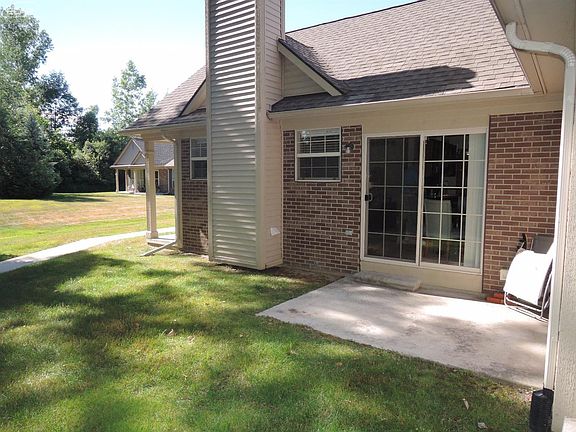 2nd image of 4055 Stonebridge Dr #1
