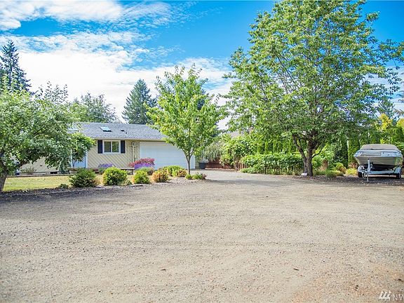 2nd image of 4405 Juli Ct SE