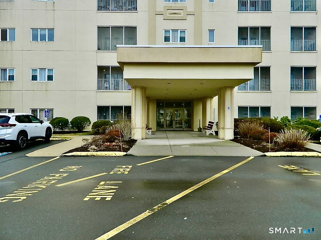 Building Photo - 75 Washington Ave #2-317