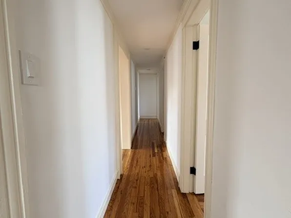 33 Clifton Ave Floor 3, Everett, MA 02149