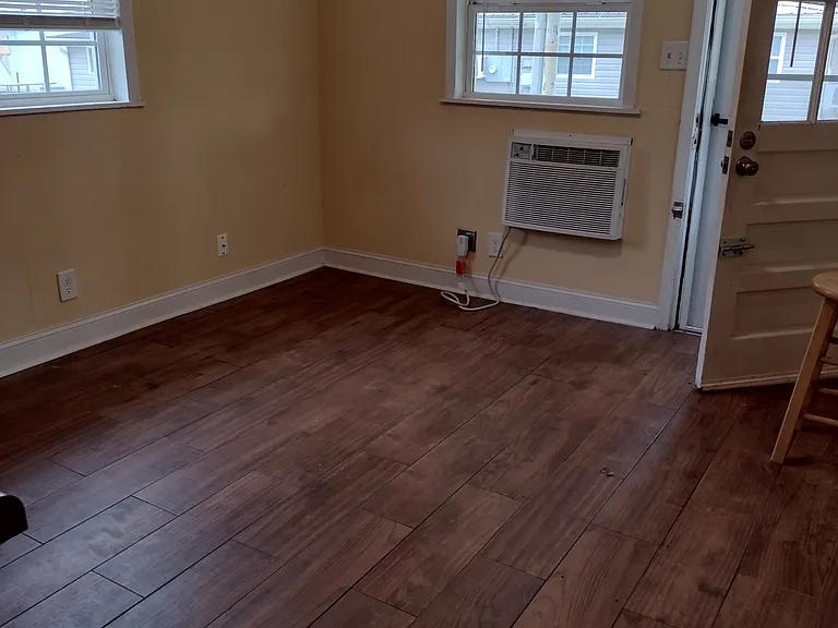 1113 New Rosedale Rd NE — Photo 6