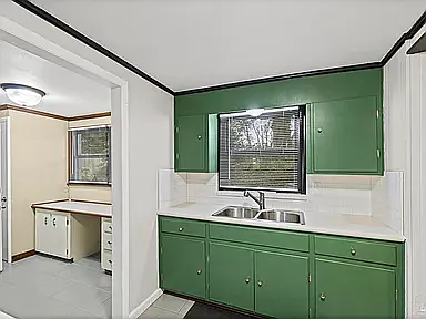 625 Edgecliff Dr — Photo 7