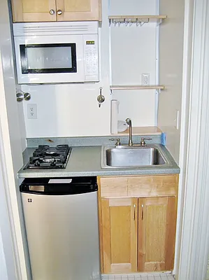 Rented by Julianna Realty Corp | media 26
