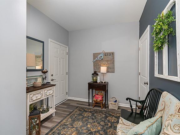 2nd image of 3471 Chestnut Park Ln
