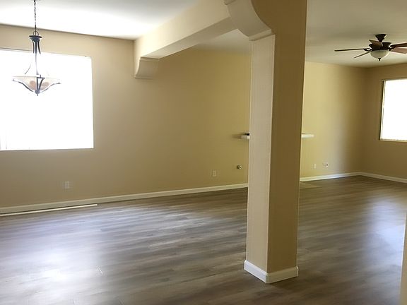 4th image of 39676 Avenida Miguel Oeste