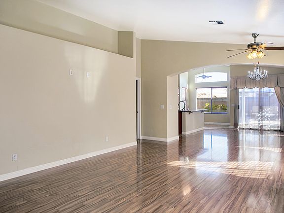 3rd image of 14235 N 150th Ave