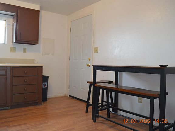 3rd image of 623 Melvin St #B