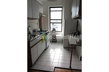 Rented by City Connections Realty