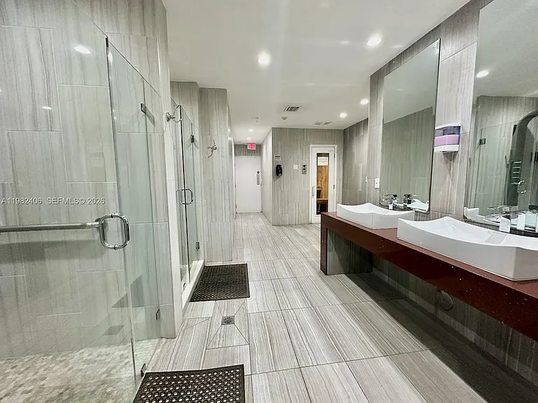 3180 S Ocean Dr #401 — Photo 60