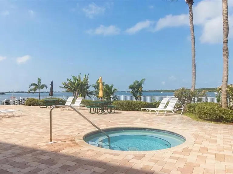 8800 Bay Pines Blvd #320 — Photo 20
