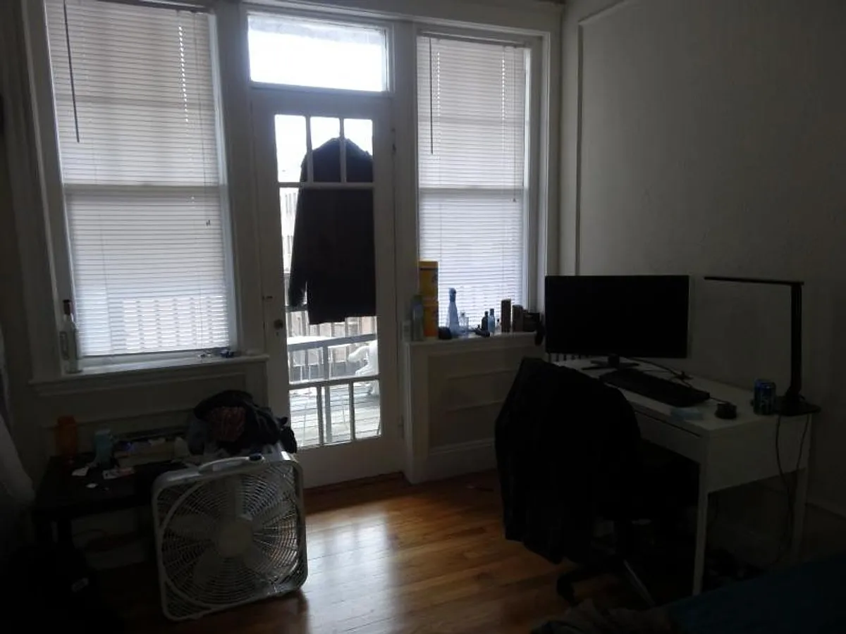 Building Photo - 43 Ashford St #19