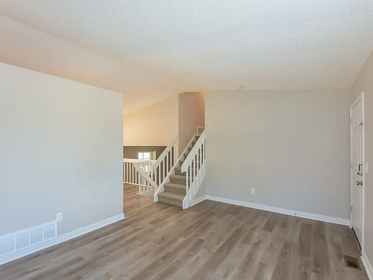 5763 S Quatar Cir — Photo 9