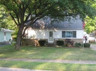 446 Concord Ave, Elyria, OH 44035