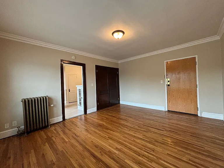 451 Fairview Ave N — Photo 19