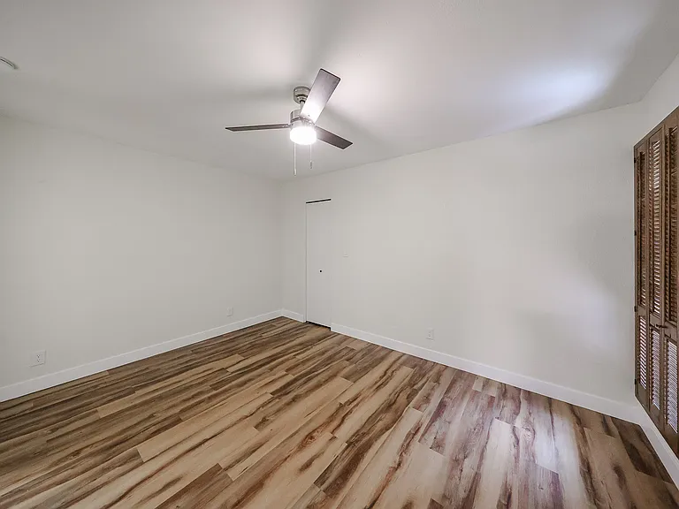 238 W Maya Dr — Photo 36