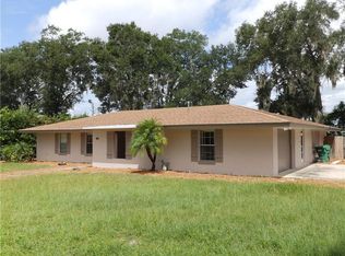 1099 Crescent Pkwy, Deland, FL 32724