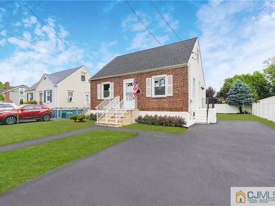 52 Old Bridge Tpke, South River, NJ, 08882