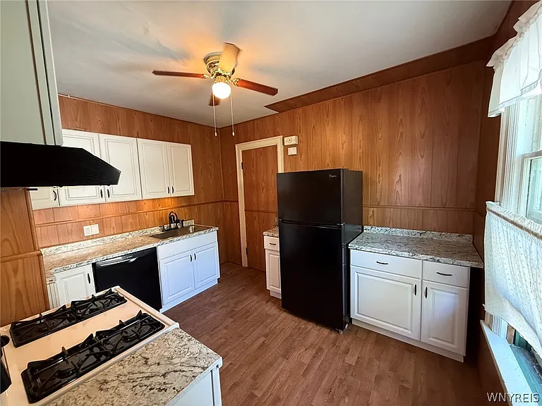 74 Ashton Pl — Photo 27