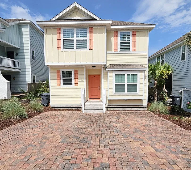 122 Sandpine Loop