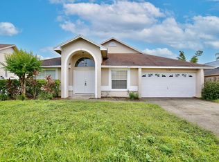 1933 Gamboge Dr, Orlando, FL 32822