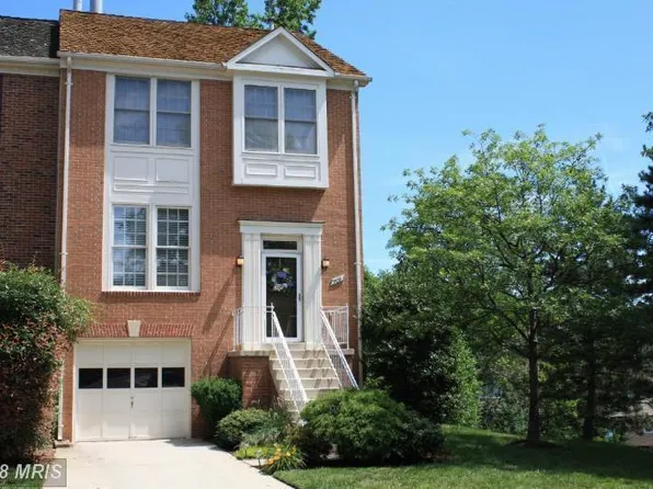 8018 Trevor Pl, Vienna, VA 22182