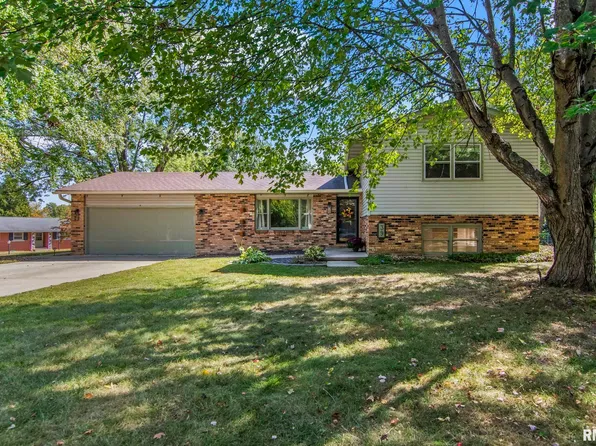 39 Cheyenne Dr, Springfield, IL 62711