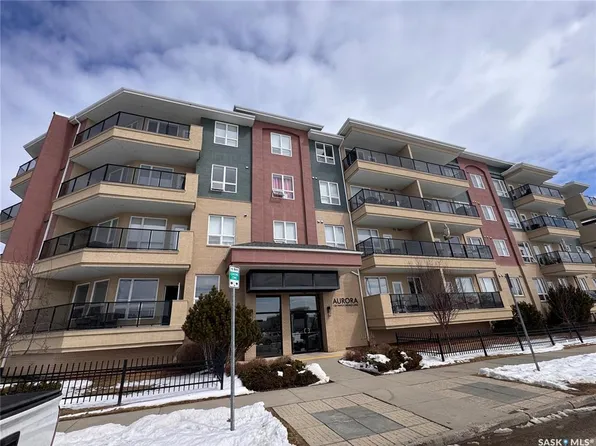 UNIT 322-158 Pawlychenko LANE, Saskatoon, SK S7V 0C3