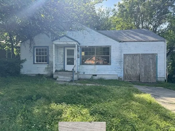 28 S Toledo Ave, Tulsa, OK 74112