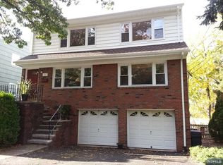 387 Oak St FLOOR 2, Ridgefield, NJ 07657