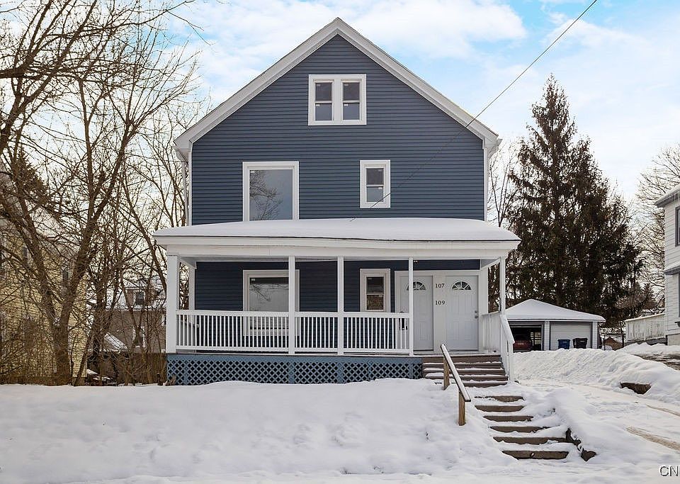 1st image of 107 Gordon Ave #9