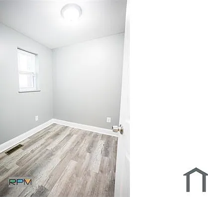 903 Jack St — Photo 16