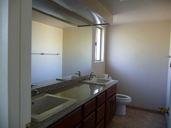 3rd image of 1560 Stony Ct