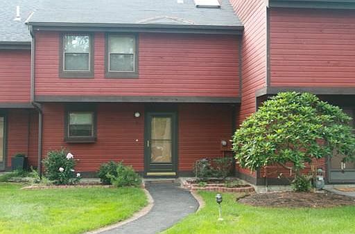 1st image of 14 Greenwood Village St