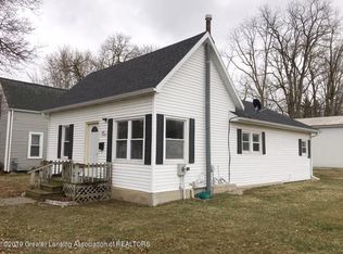 649 Riverside Dr, Portland, MI 48875