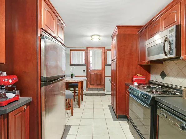 233 Battery Avenue image 10 of 15