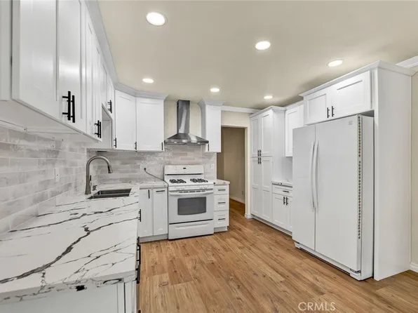 2295 N Tustin St Unit 83, Orange, CA 92865
