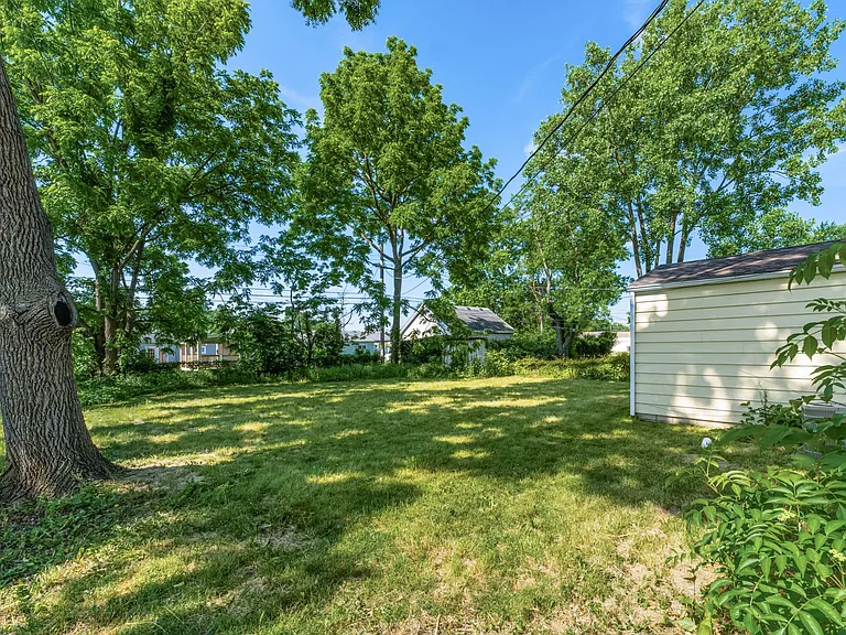 4363 Allen Dr — Photo 45
