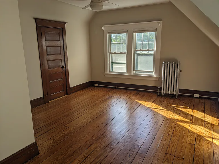 34 Montclair Ave #2 — Photo 10