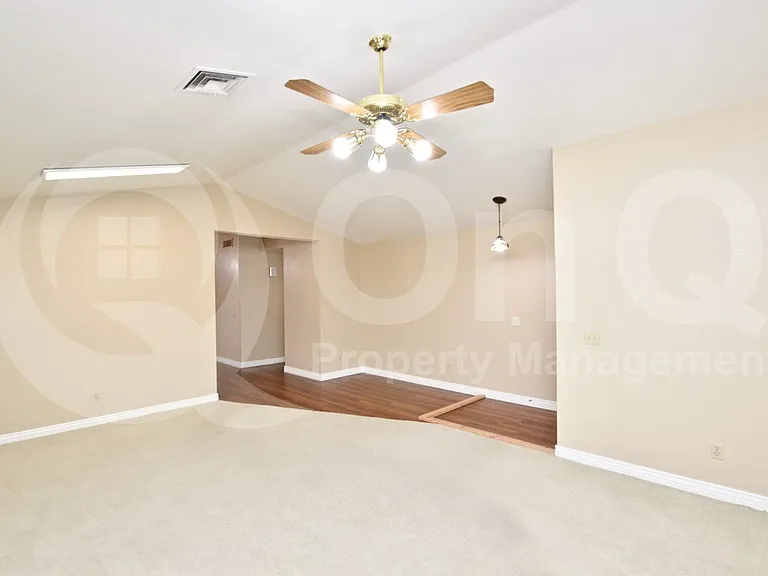 763 W Folley St — Photo 14