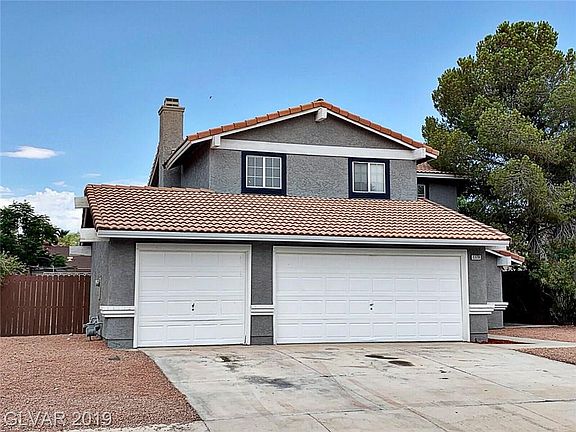 2nd image of 1379 Elaine Dr