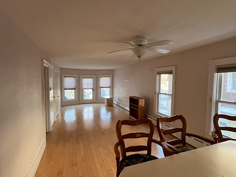 151 Eagle St — Photo 15