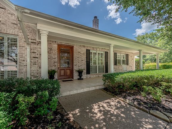 3rd image of 5103 Ganton Ct