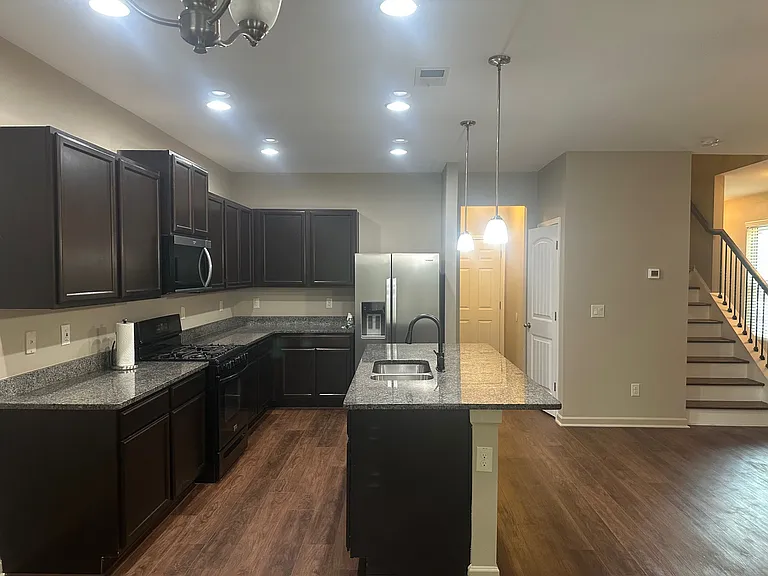 5093 Rapahoe Trl — Photo 3