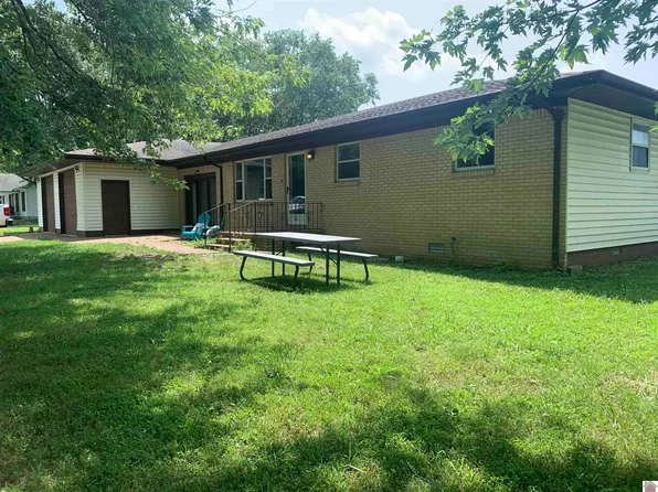 252 Vicksburg Estate Rd, Benton, KY 42025