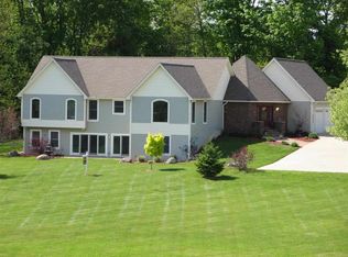 6272 Birdland Dr, Adrian, MI 49221