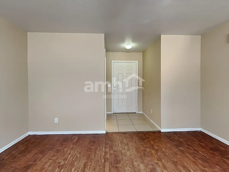 3279 S Bowman Rd — Photo 5