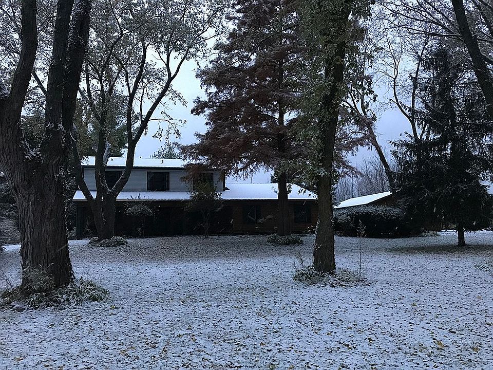 2nd image of 20825 Napier Rd