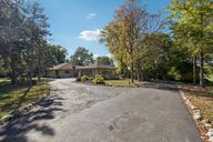 Roselle Rd-S1010-001.jpg