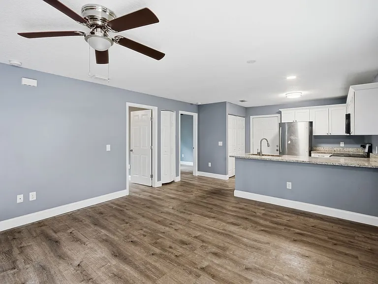 8310 N Brooks St — Photo 5